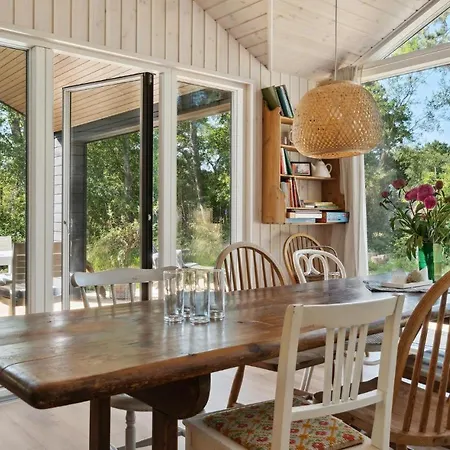 Gorgeous In With Wifi *